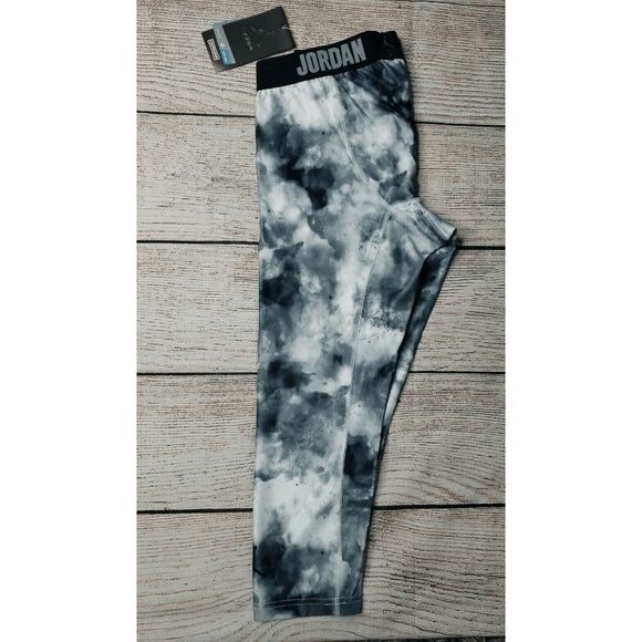 NEW Boys Meduim NIKE JORDAN DRI-FIT Compression Tights Tie-Dye U-08 953236-001 - Picture 4 of 4